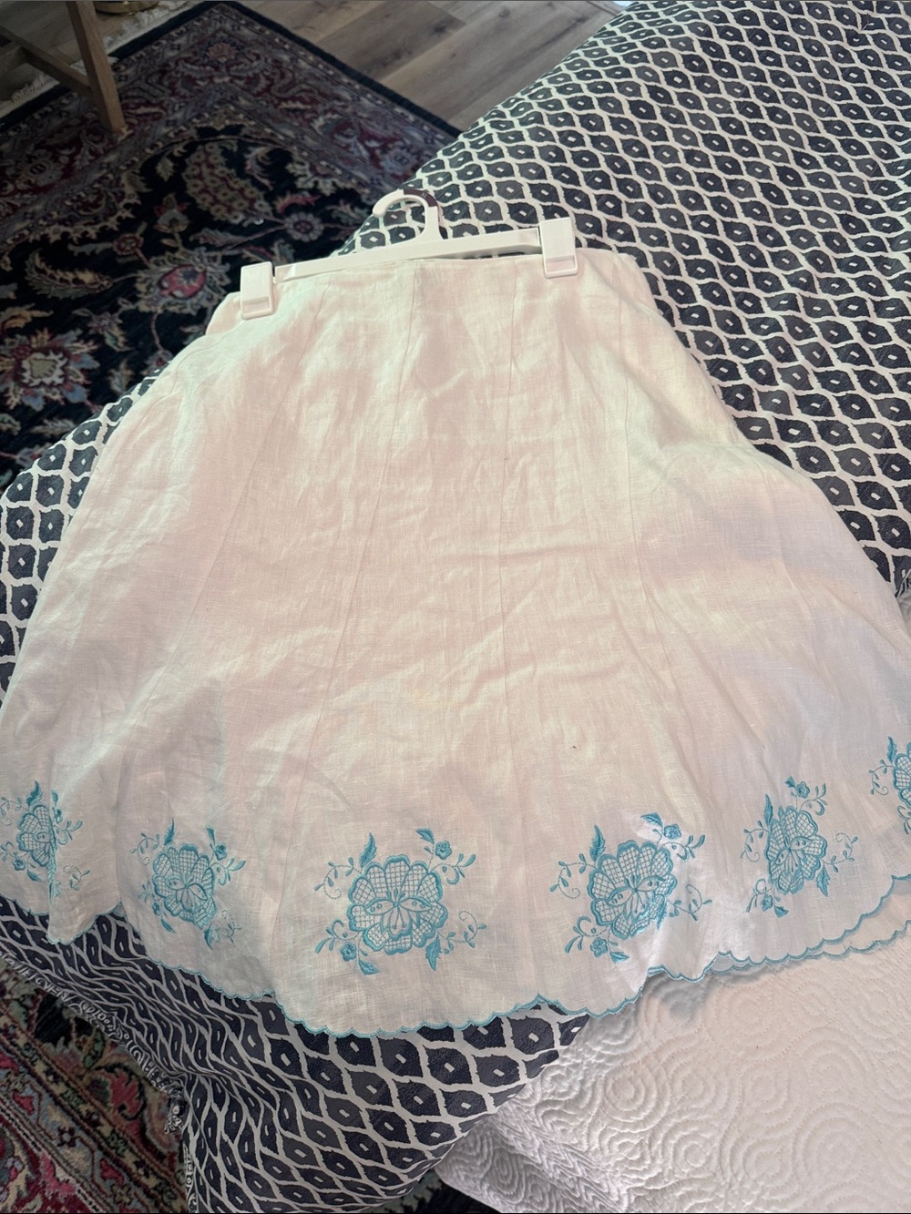 Anne Taylor gored linen  skirt